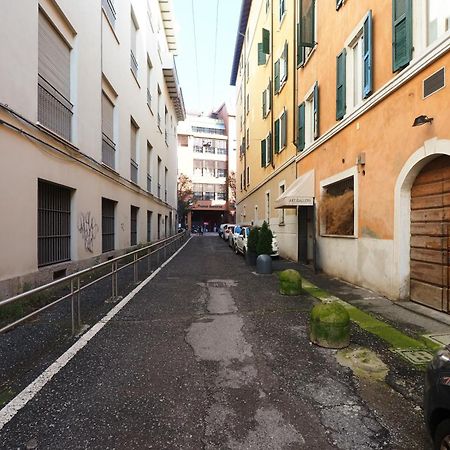 Enchanting Loft Between History And Tranquility Milano Exteriör bild