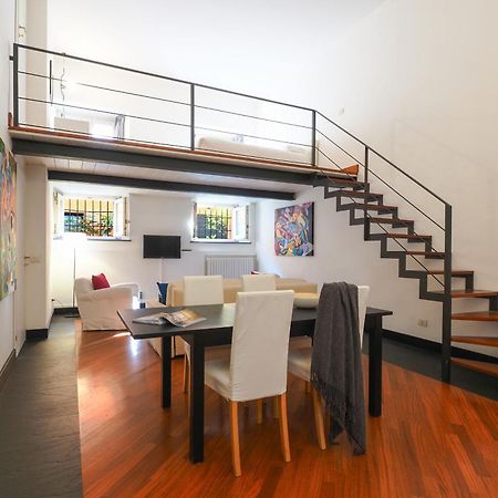 Enchanting Loft Between History And Tranquility Milano Exteriör bild